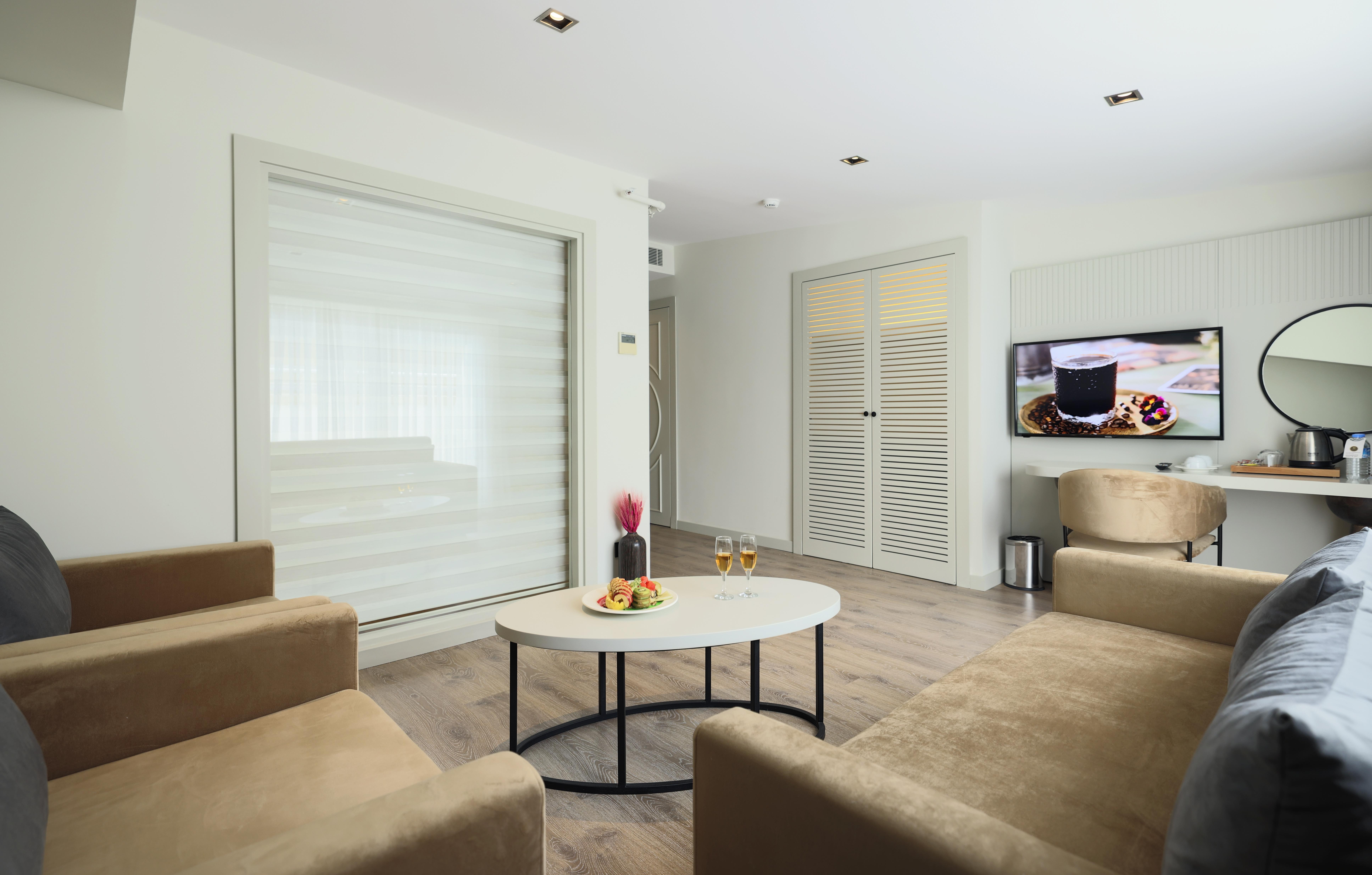 Orka Taksim Suites & Hotel Estambul Exterior foto