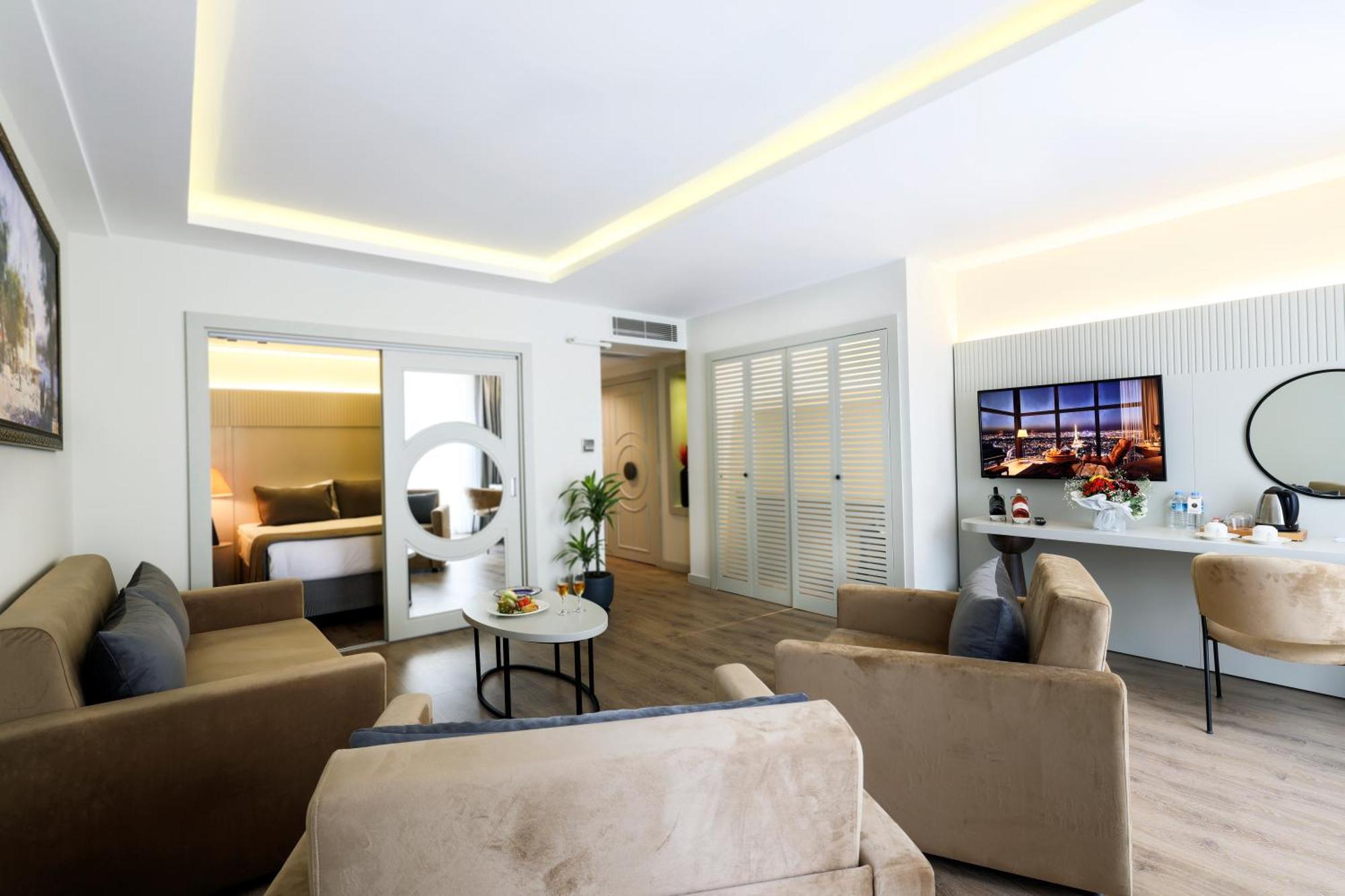 Orka Taksim Suites & Hotel Estambul Exterior foto