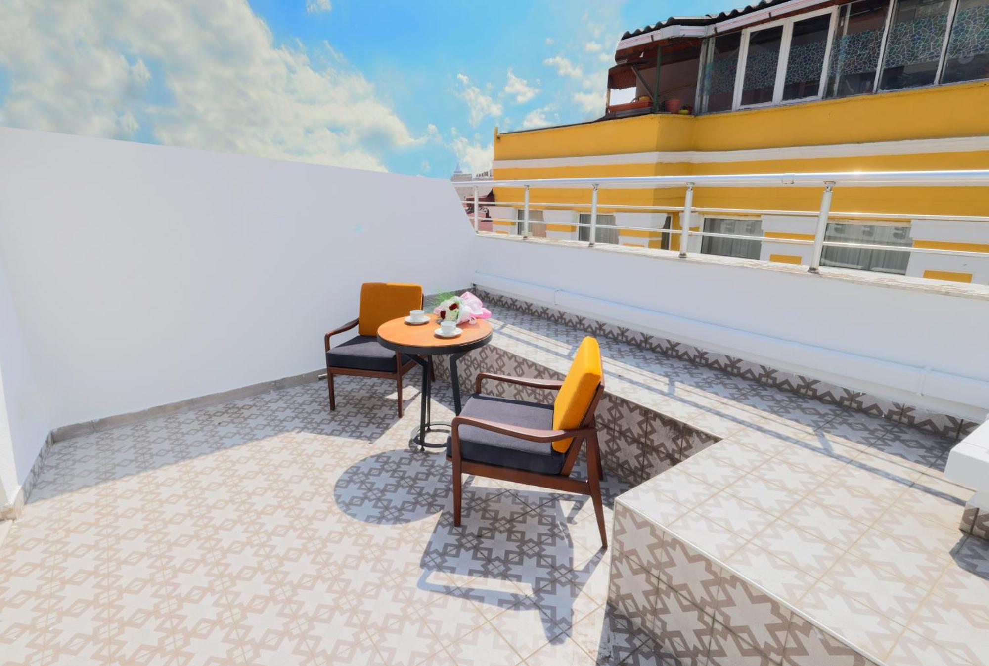 Orka Taksim Suites & Hotel Estambul Exterior foto