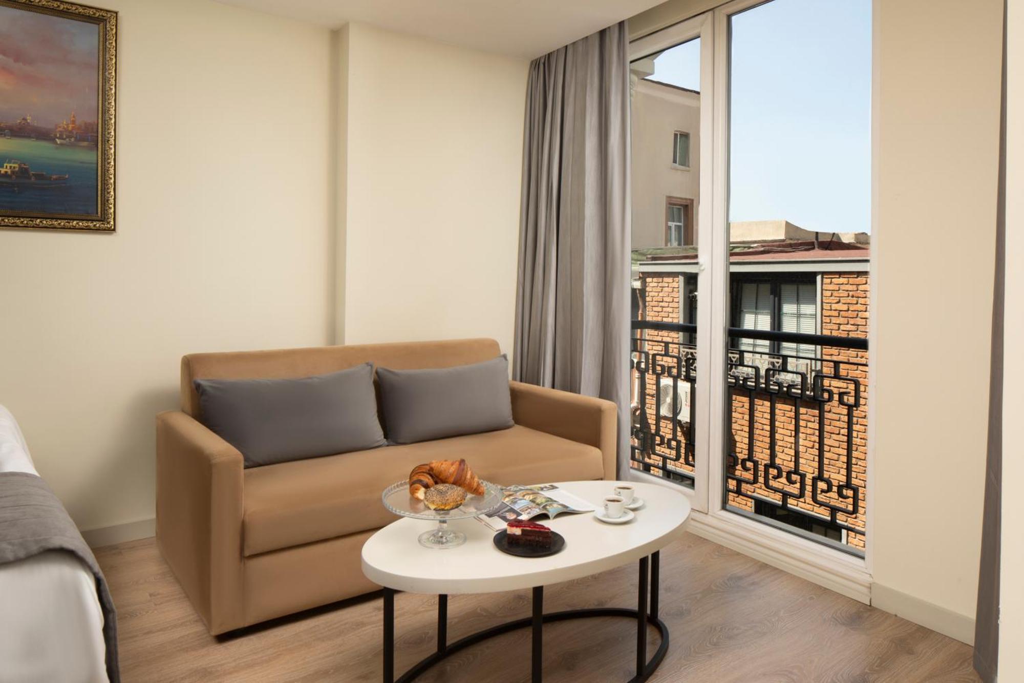 Orka Taksim Suites & Hotel Estambul Exterior foto