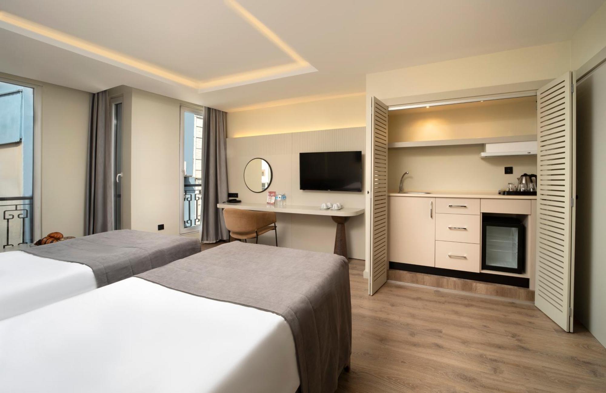 Orka Taksim Suites & Hotel Estambul Exterior foto