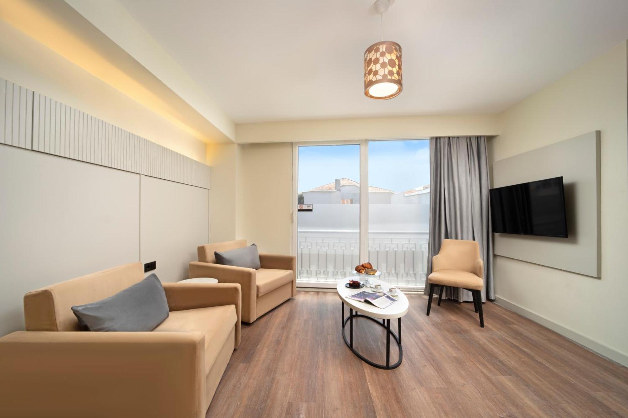 Orka Taksim Suites & Hotel Estambul Exterior foto