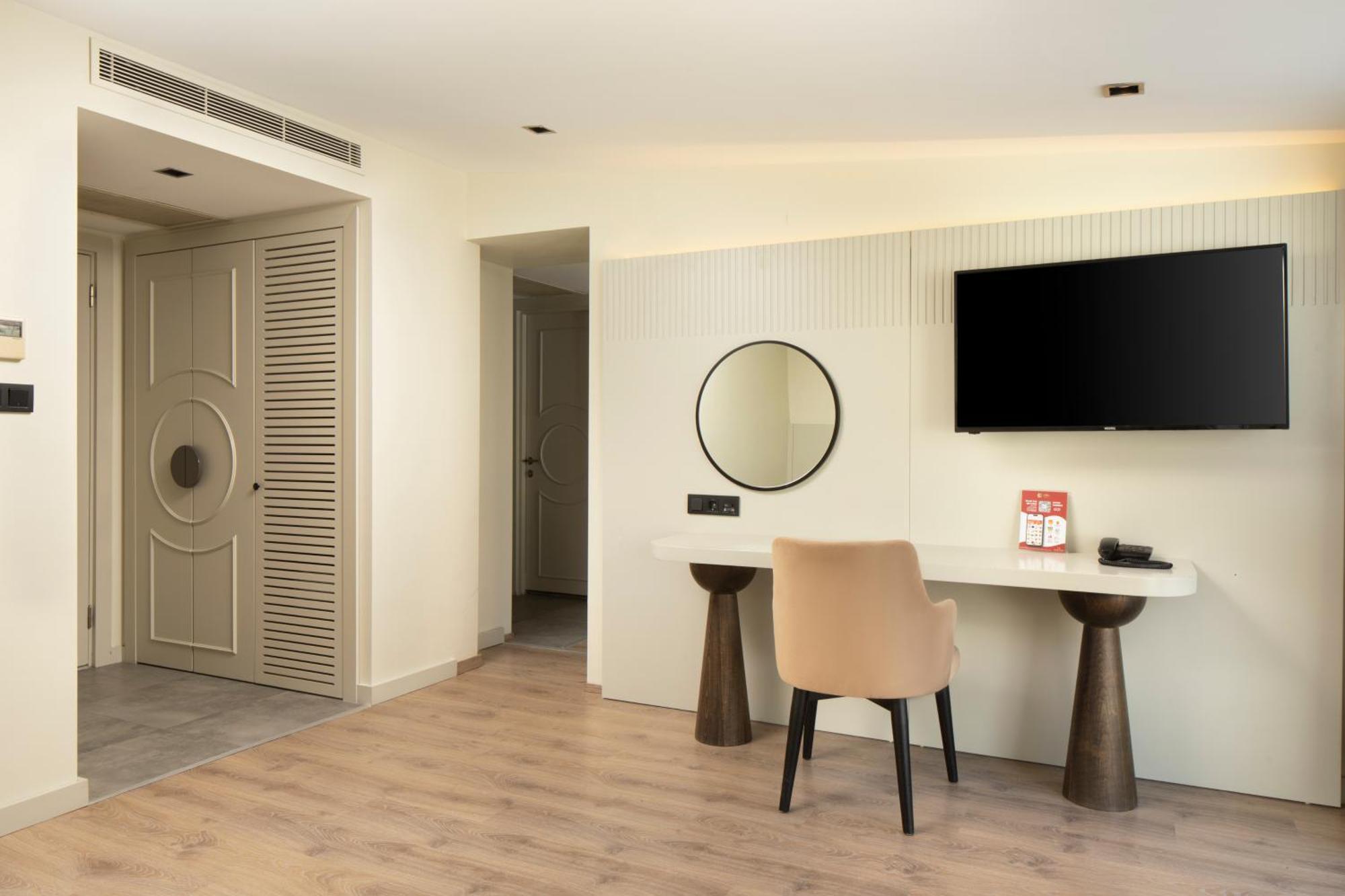 Orka Taksim Suites & Hotel Estambul Exterior foto